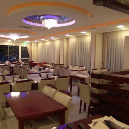Izan Hotel İzmir Buitenkant foto