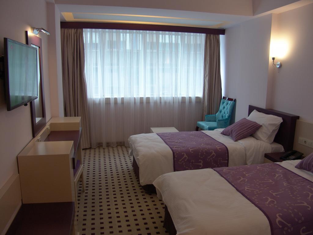 Izan Hotel İzmir Kamer foto