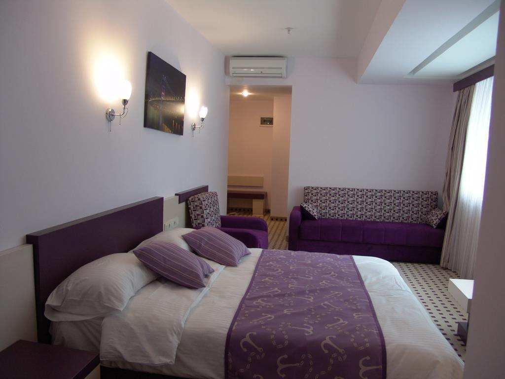Izan Hotel İzmir Buitenkant foto