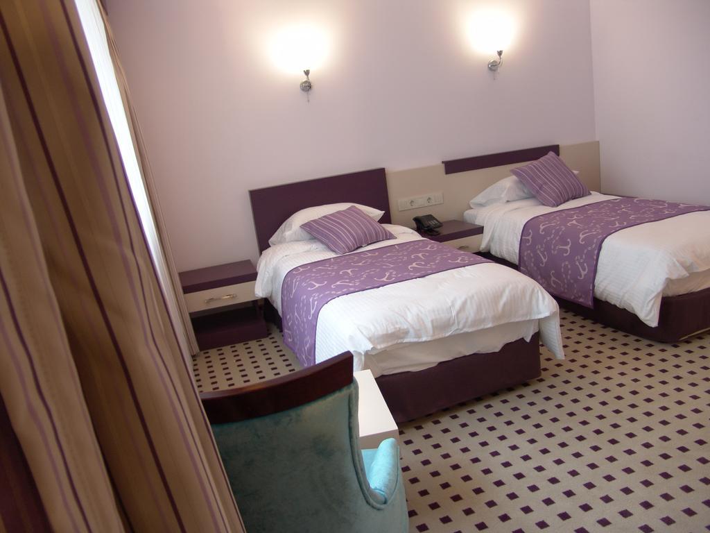 Izan Hotel İzmir Kamer foto